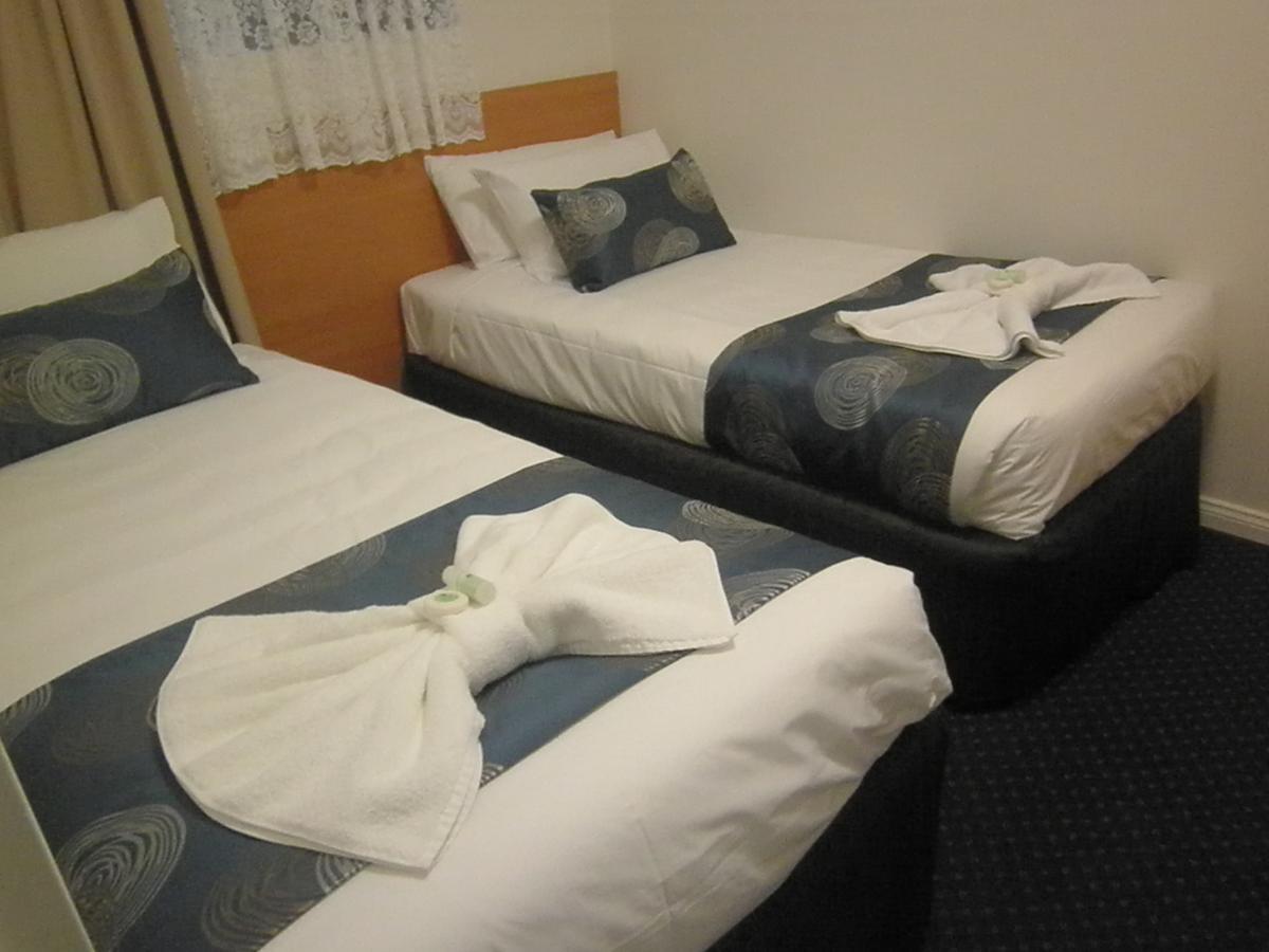 Poet'S Recall Motel Gundagai Extérieur photo