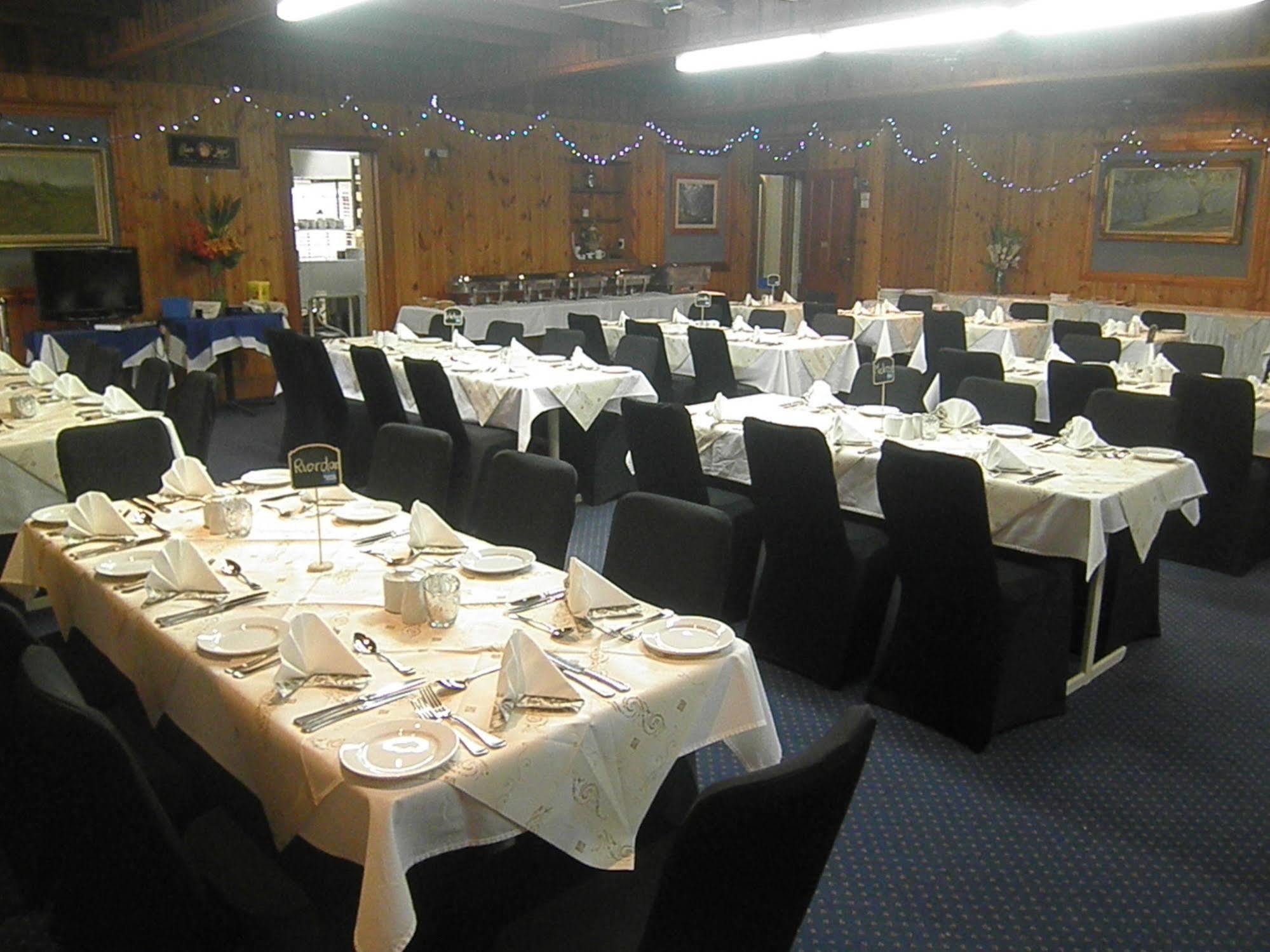 Poet'S Recall Motel Gundagai Extérieur photo